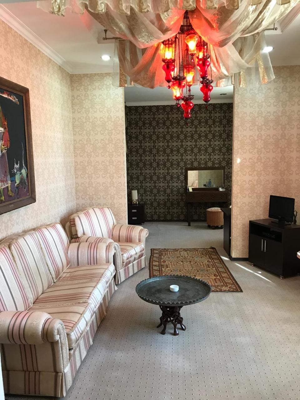 Villa Petrolea Hotel Baku Zewnętrze zdjęcie